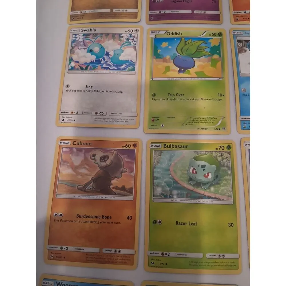 Pokemon Card Lot 20 Singles - Charmander Dragon Majesty, Spiritomb, Latios &...